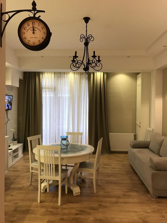 New Apartment In Old Tbilisi Buitenkant foto