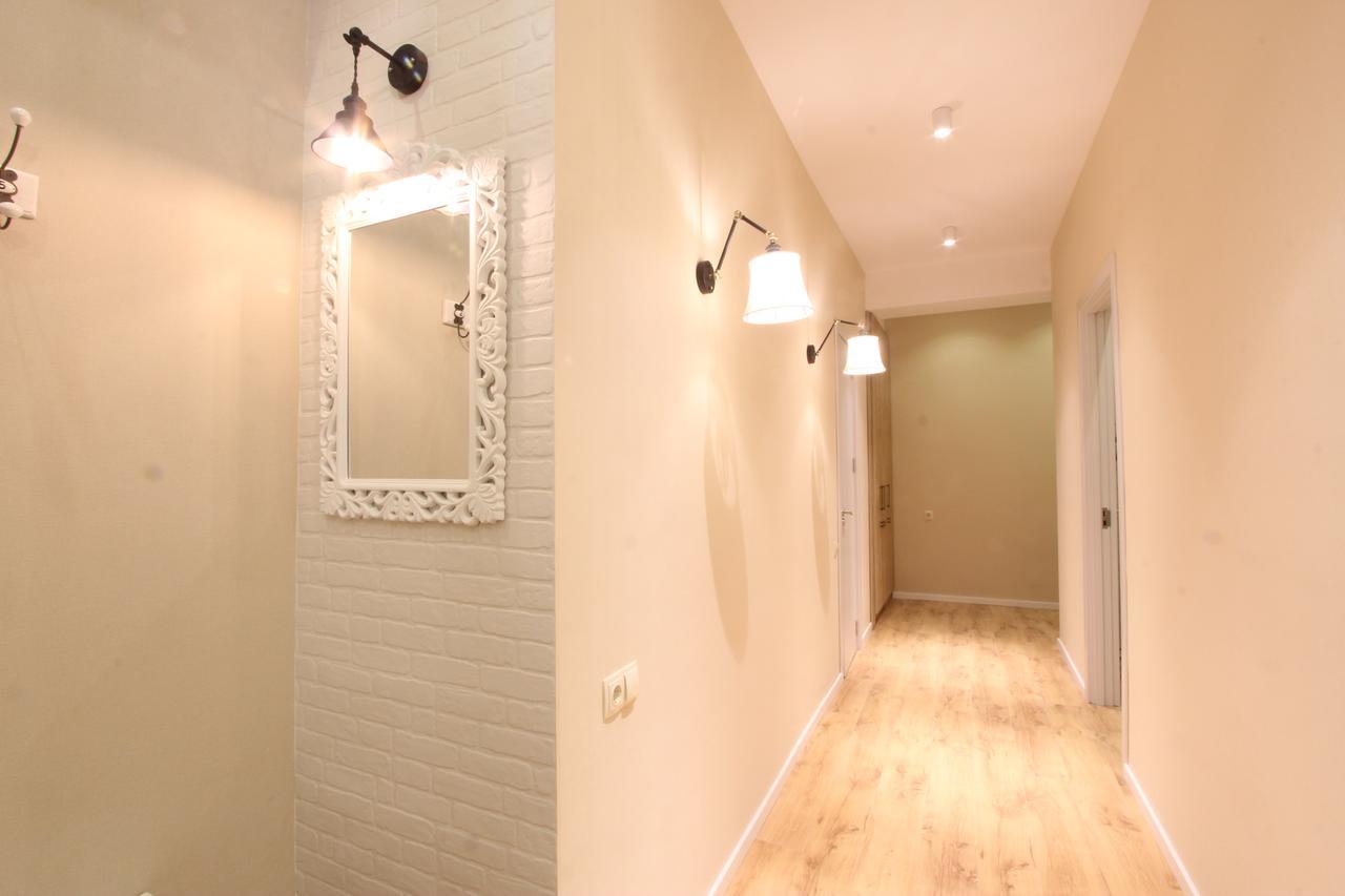 New Apartment In Old Tbilisi Buitenkant foto