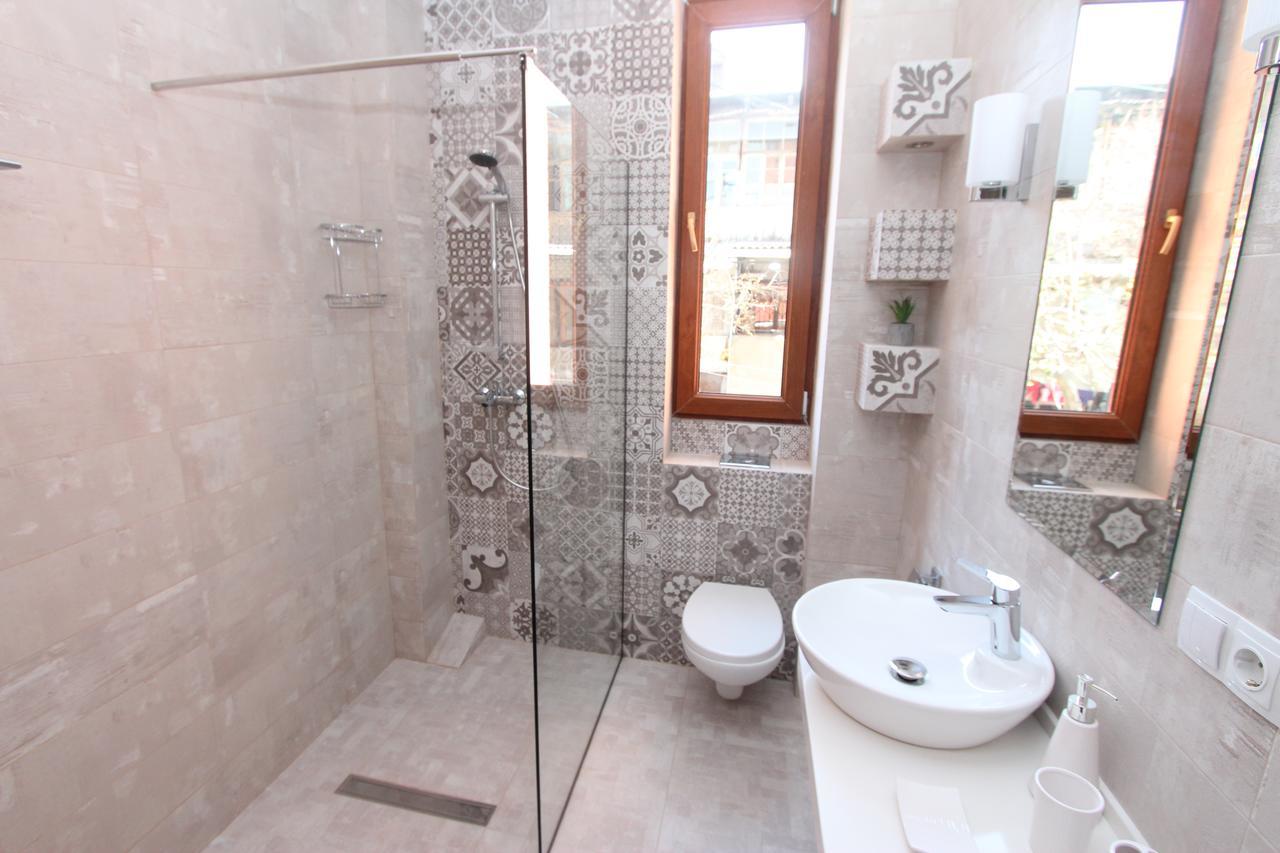 New Apartment In Old Tbilisi Buitenkant foto