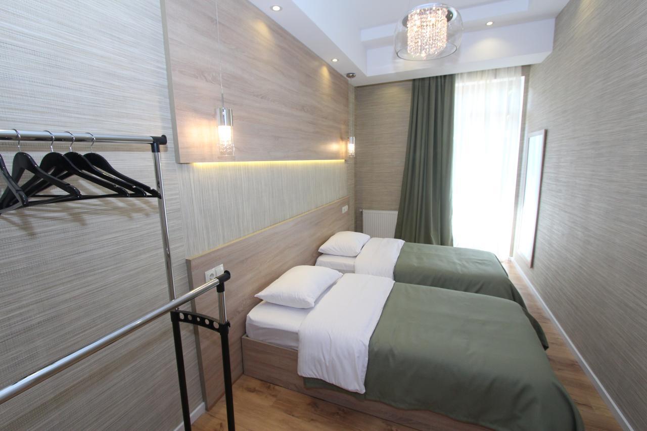New Apartment In Old Tbilisi Buitenkant foto